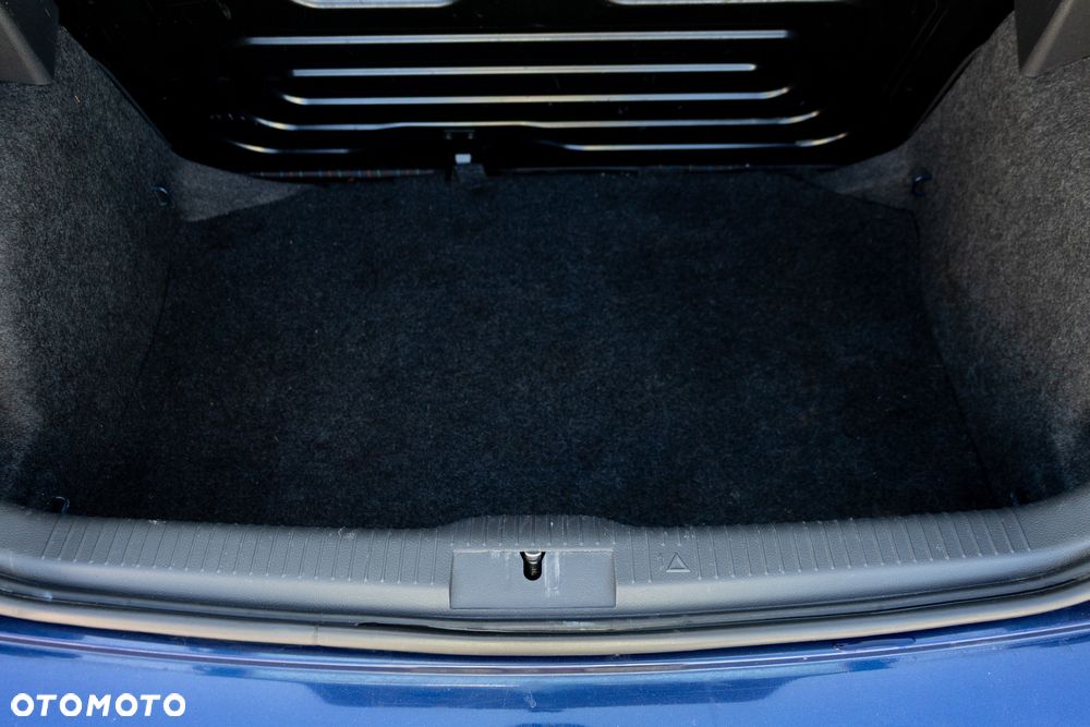 Volkswagen Polo - 11