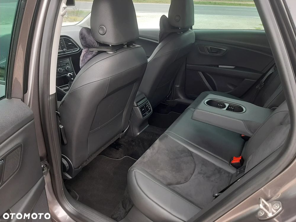 Seat Leon 1.6 TDI ECOMOTIVE Style - 17