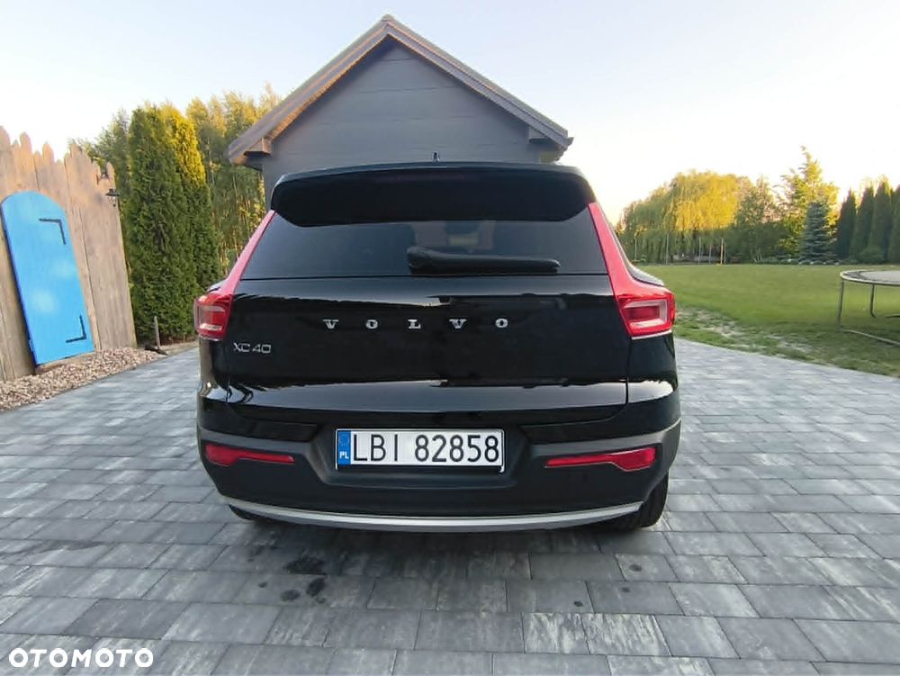 Volvo XC 40 D4 AWD Geartronic Momentum Pro - 6