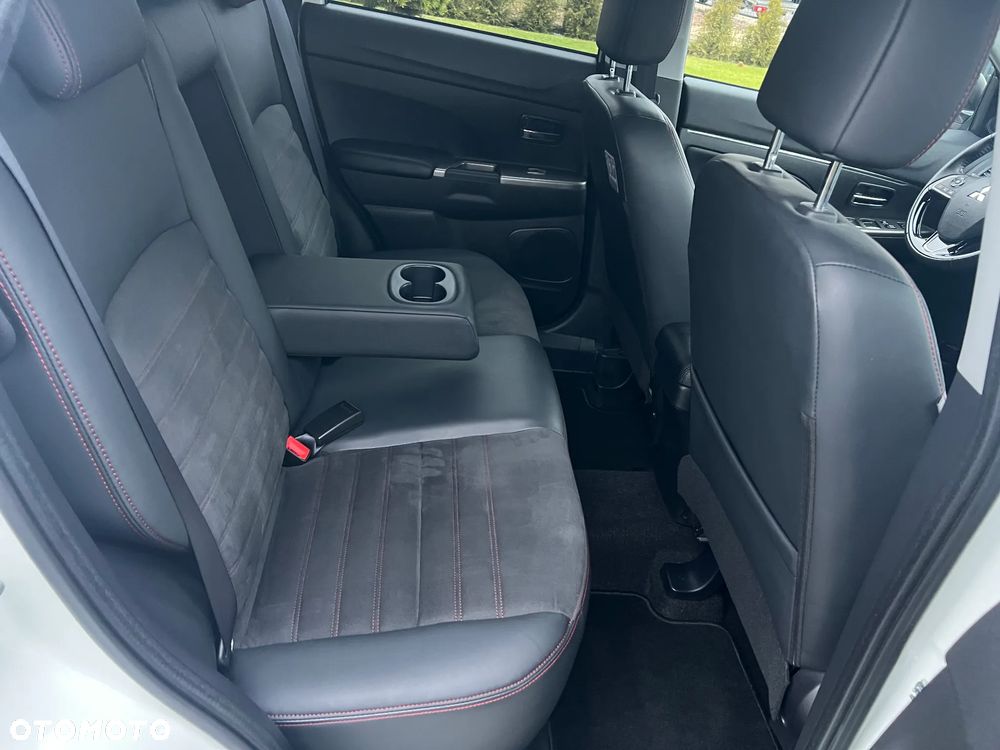 Mitsubishi ASX 1.6 ClearTec 2WD Diamant Edition+ - 32