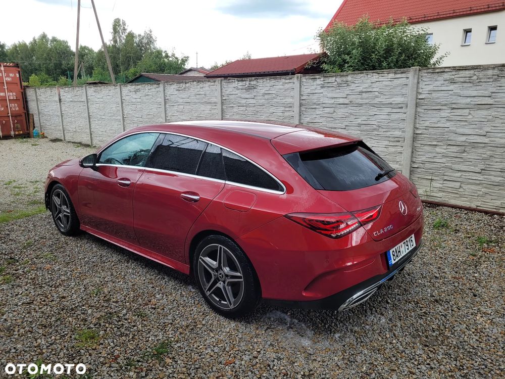 Mercedes-Benz CLA - 6