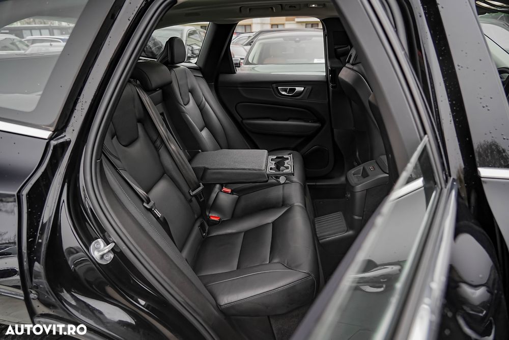 Volvo XC 60 Recharge T6 Twin Engine eAWD Inscription Expression - 22