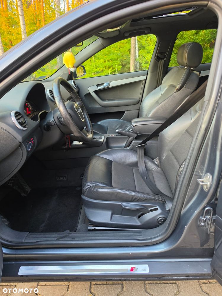 Audi A3 Sportback 3.2 Quattro S tronic - 9