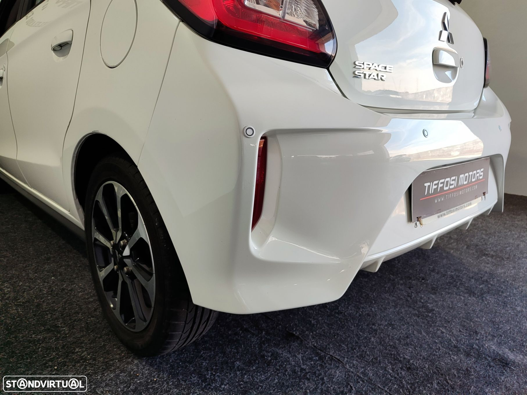 Mitsubishi Space Star 1.2 Intense - 10