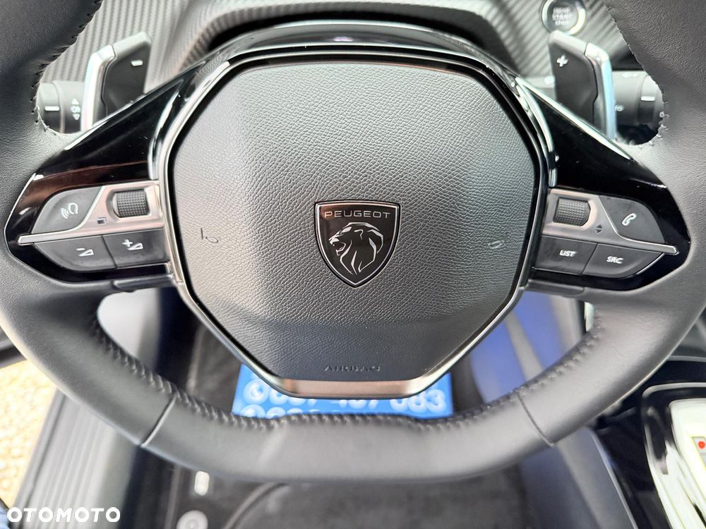 Peugeot 2008 - 21