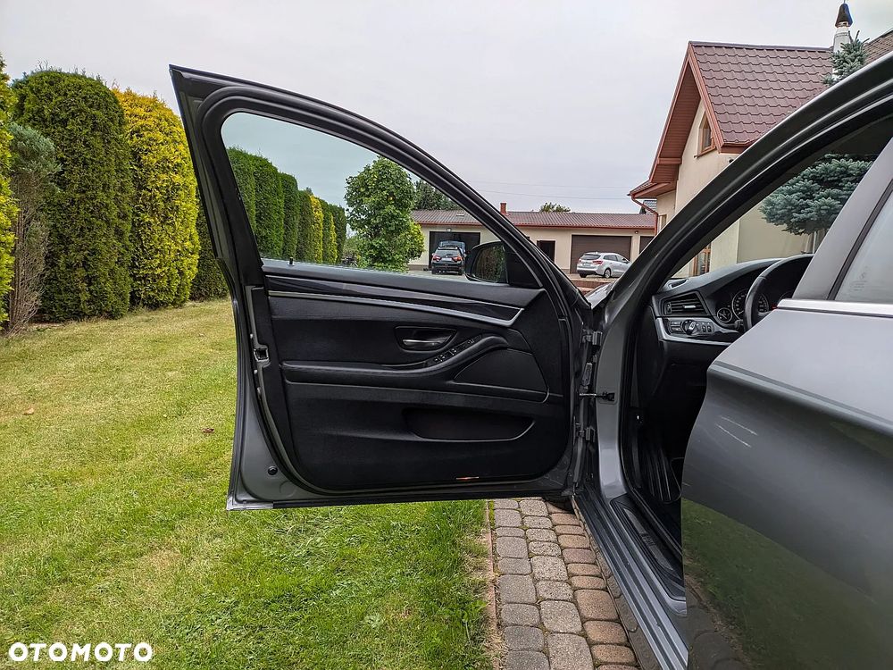BMW Seria 5 520d - 9