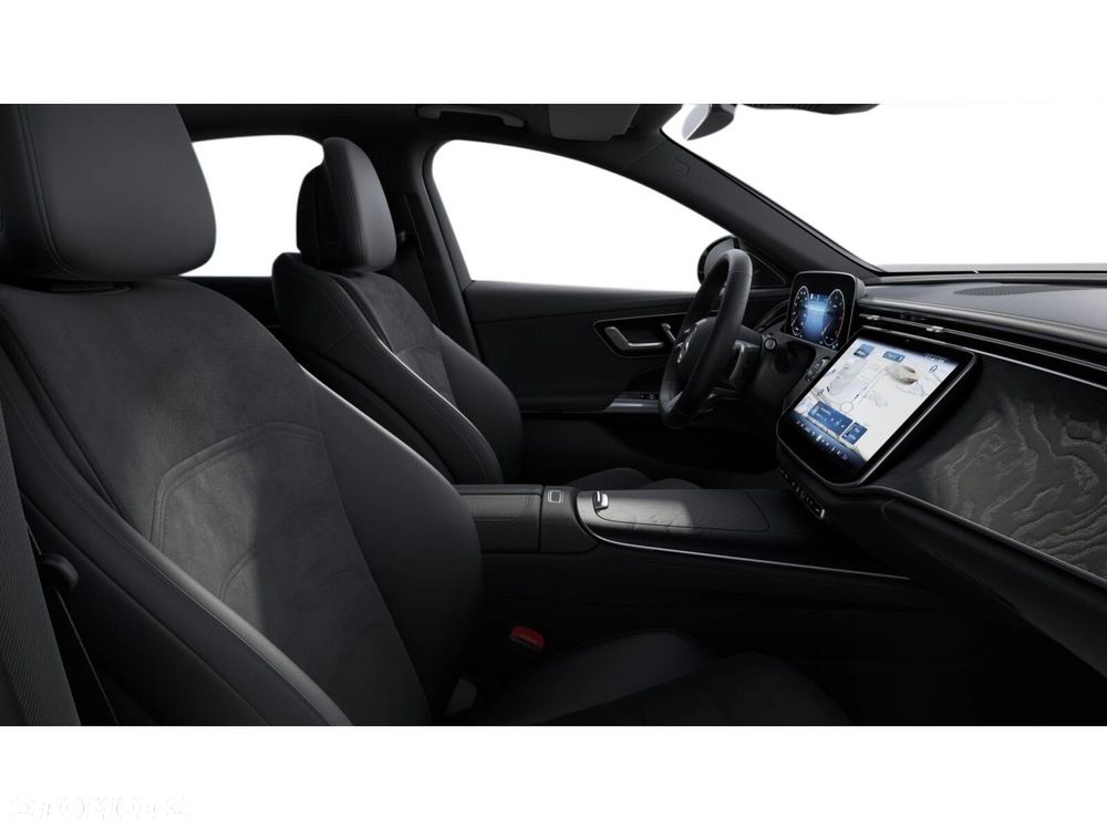 Mercedes-Benz Klasa E 220 d mHEV 4-Matic AMG 9G-Tronic - 10