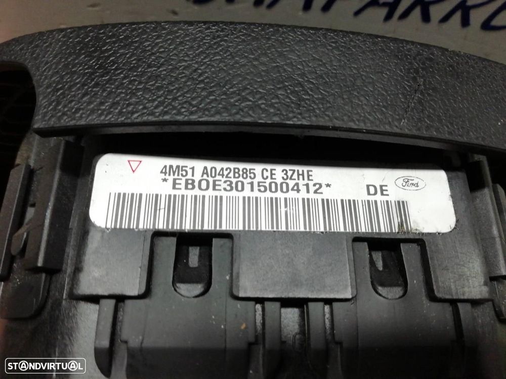 AIRBAG FRONTAL ESQUERDO FORD FOCUS II SEDAN 2006 -4M51A042B85 - 2