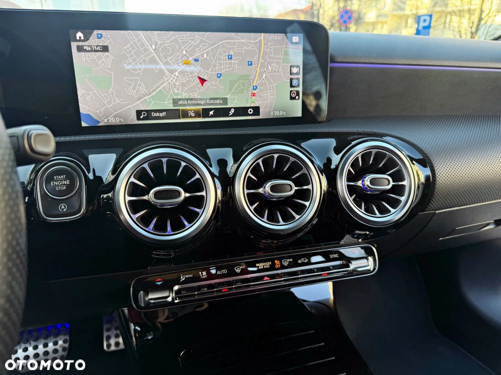 Mercedes-Benz Klasa A 180 7G-DCT AMG Line - 18