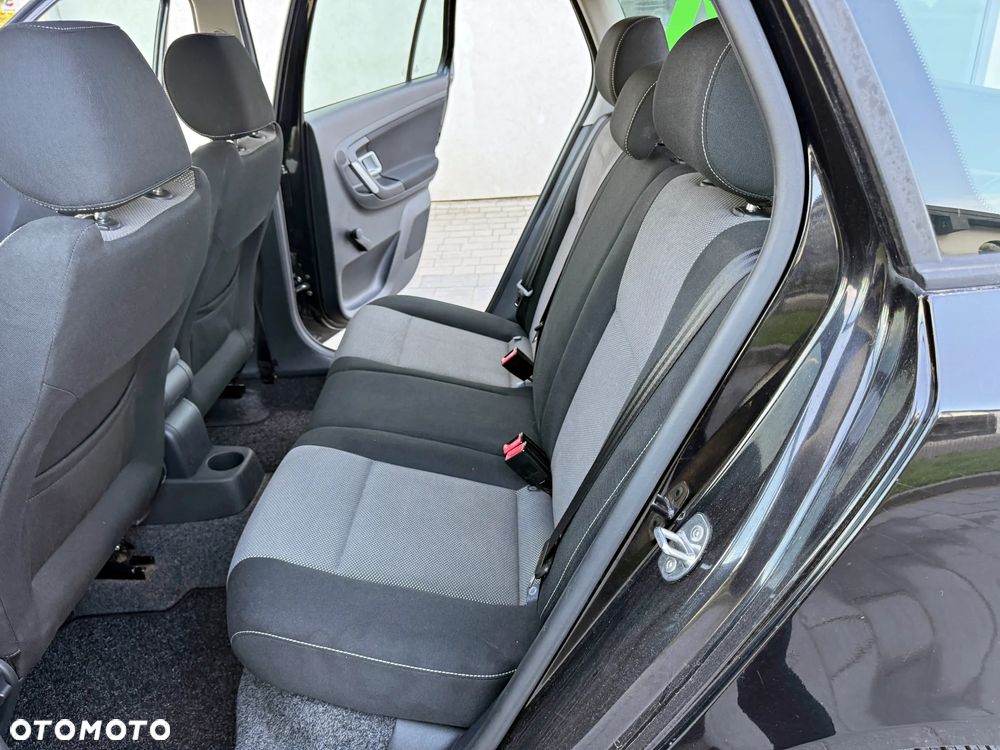 Skoda Fabia 1.4 16V Comfort - 11