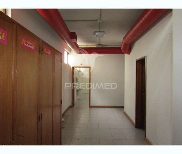Espaço comercial no Porto - Grande imagem: 5/8