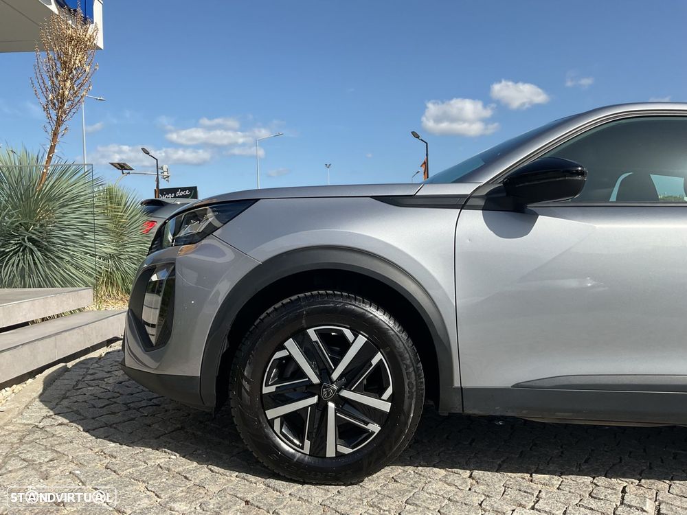 Peugeot 2008 1.2 PureTech Active Pack - 17