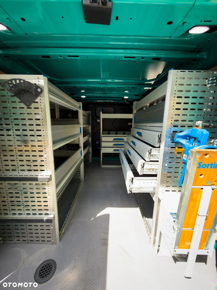 Ford Transit Custom - 16
