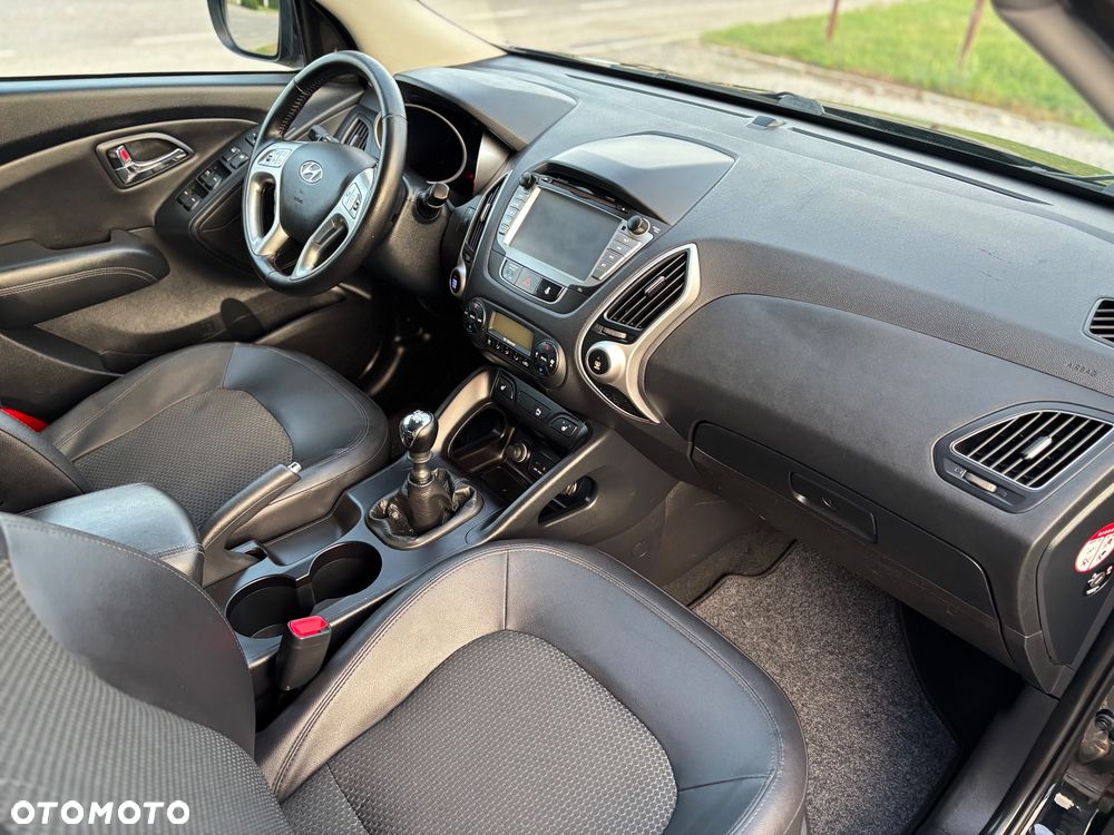 Hyundai ix35 - 12
