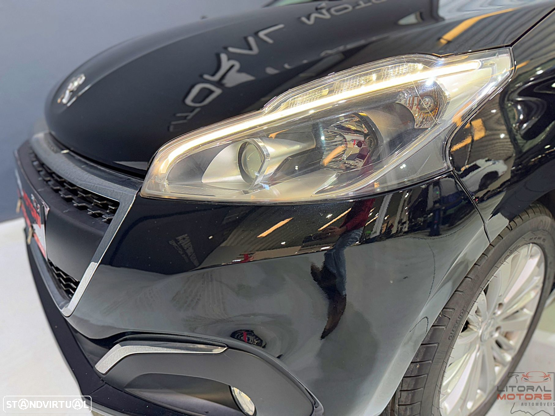 Peugeot 208 1.2 PureTech Style - 5