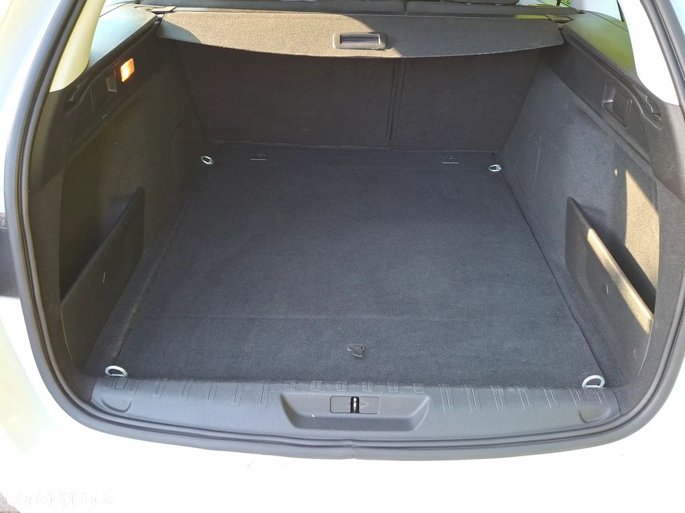 Peugeot 308 1.5 BlueHDi Active Pack Business S&S - 25