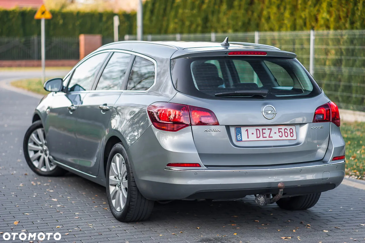 Opel Astra - 4