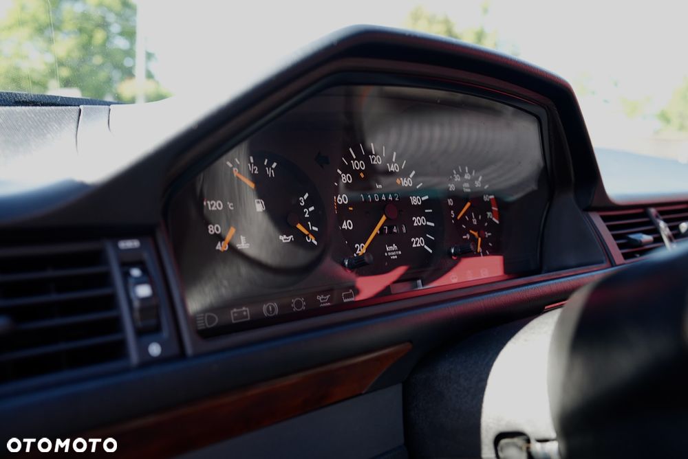 Mercedes-Benz W124 (1984-1993) - 10