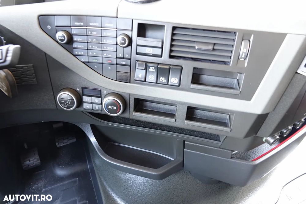 Volvo FH 500 / CABINĂ JOSĂ / I-SHIFT / - 30