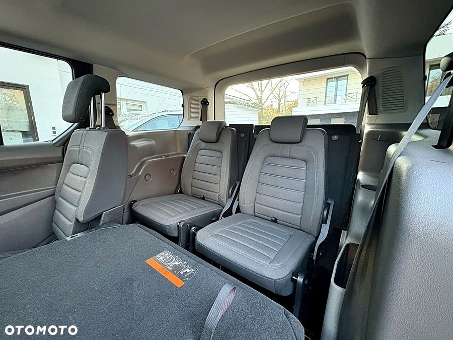 Ford Tourneo Connect Grand - 18