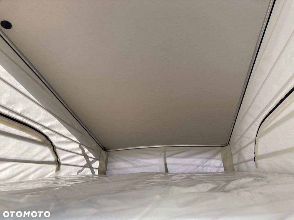 Mercedes-Benz Klasa V - 32