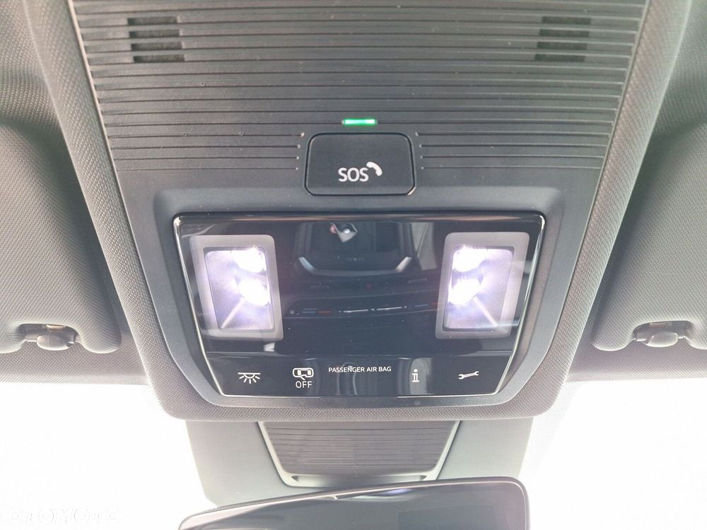 Volkswagen T-Roc - 29