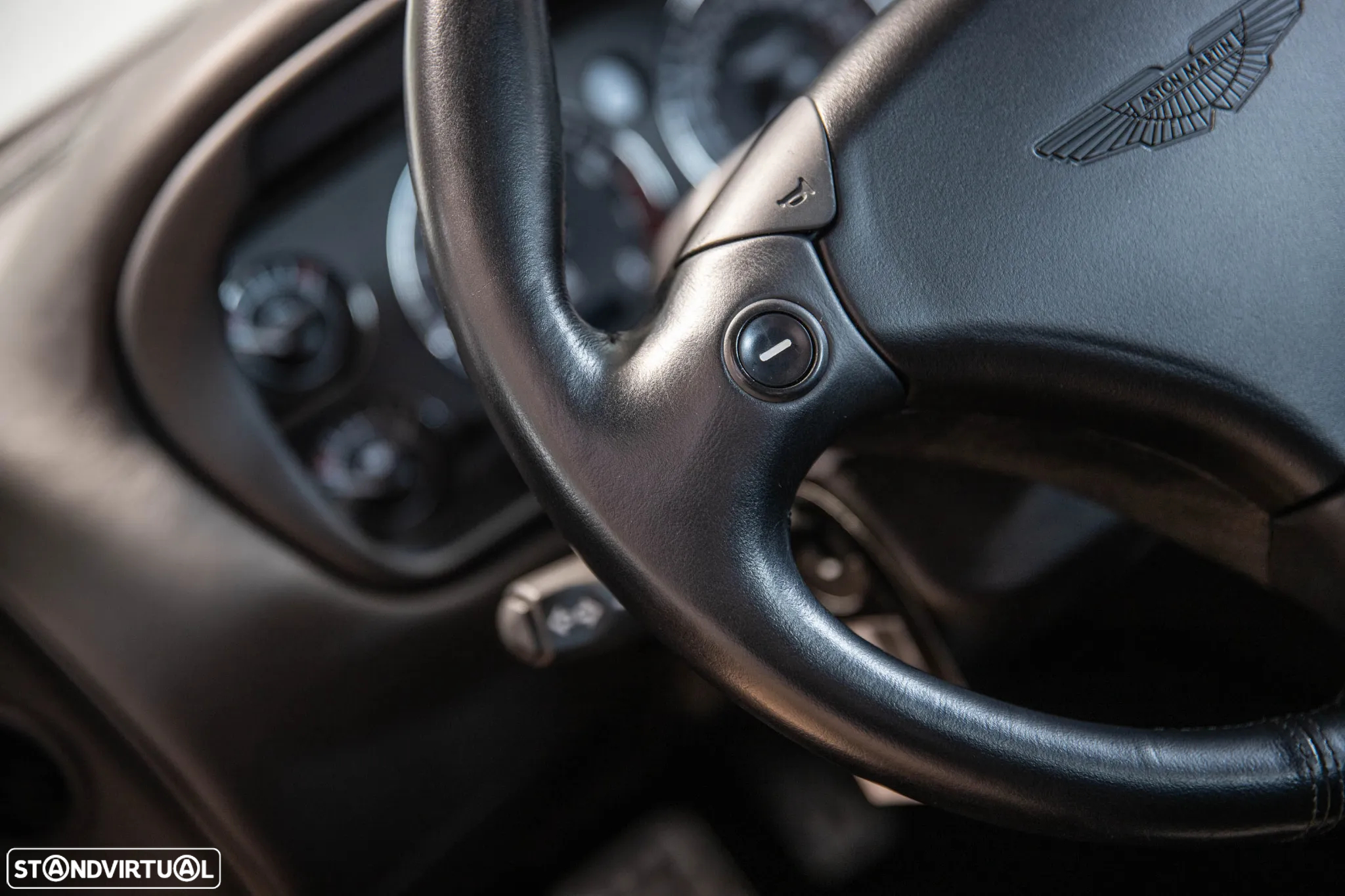 Aston Martin DB7 Vantage Coupé - 24