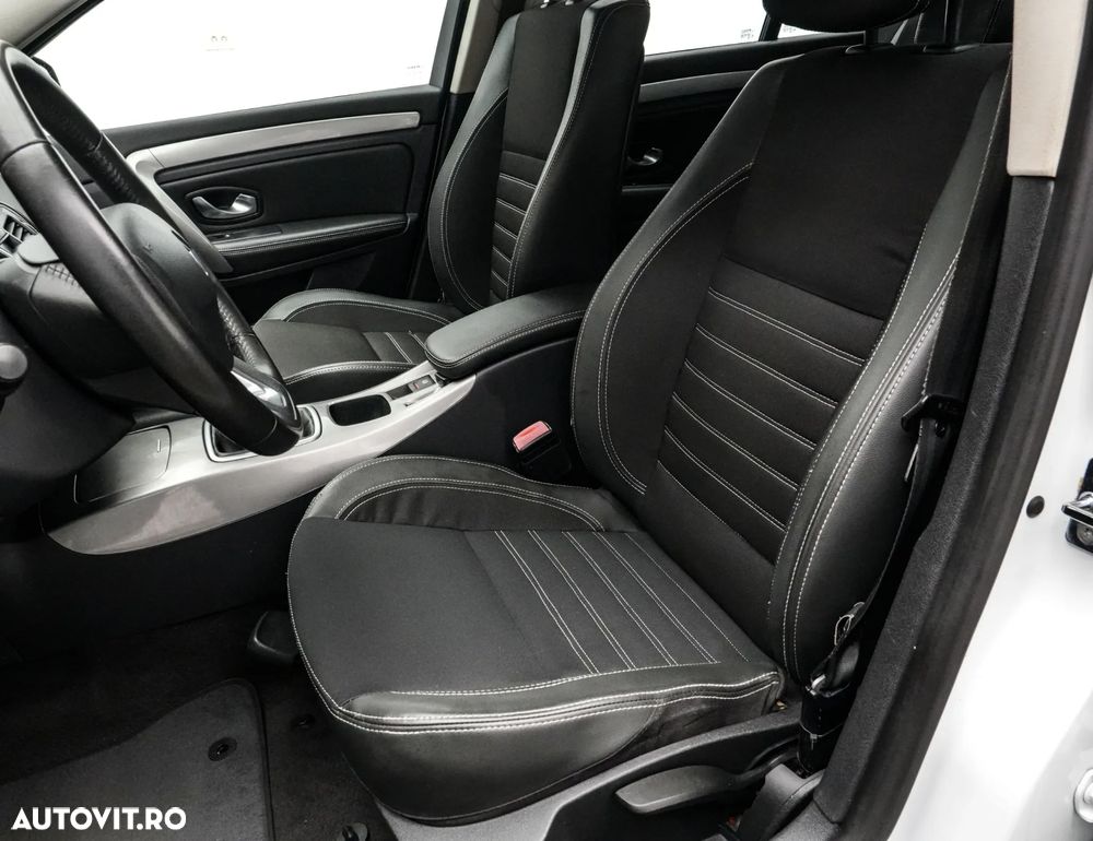 Renault Laguna Navi 2.0dCi Dynamique - 13