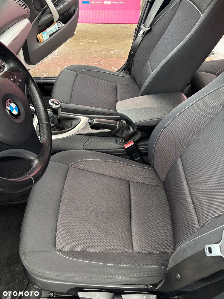 BMW Seria 1 118d - 7