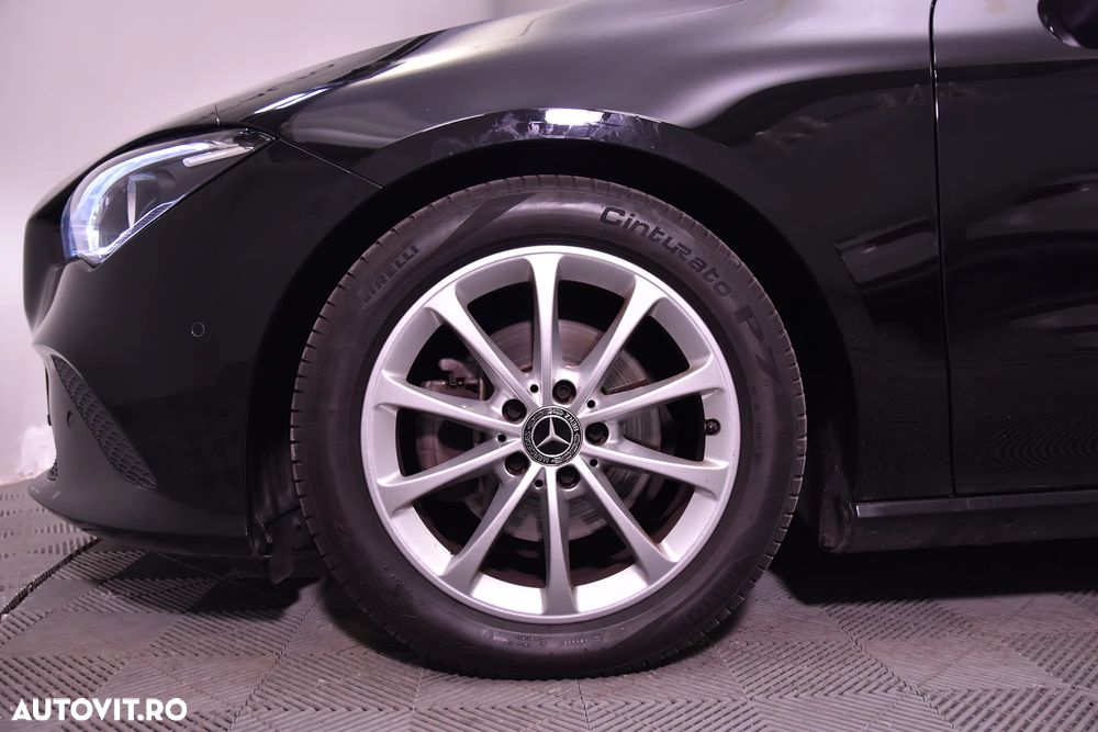 Mercedes-Benz CLA - 13