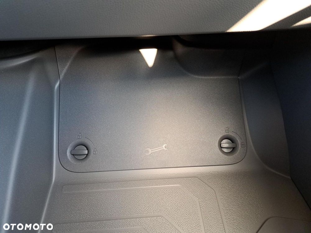 Volkswagen Crafter - 33