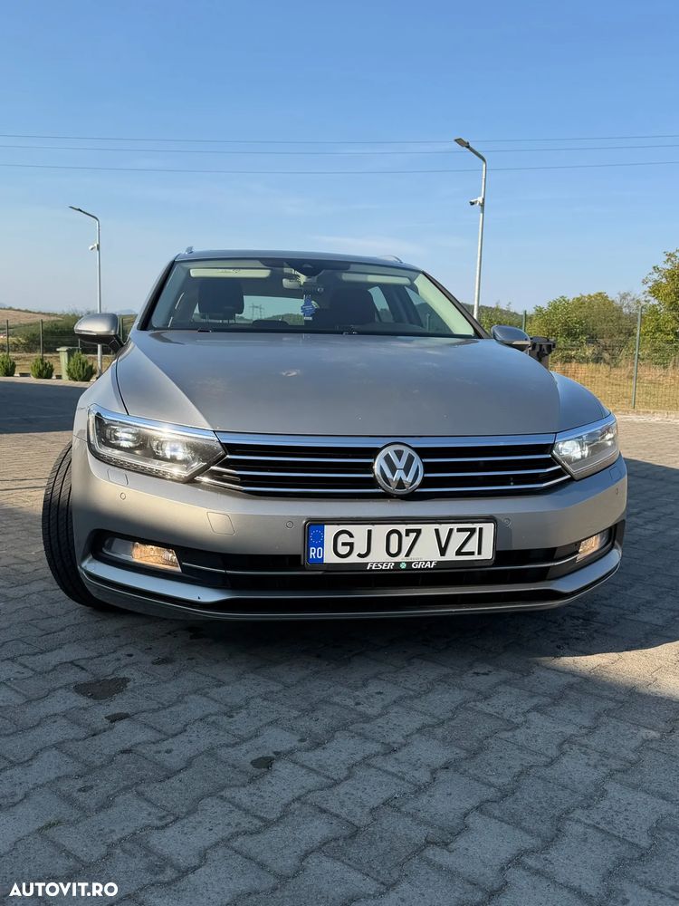 Volkswagen Passat - 5
