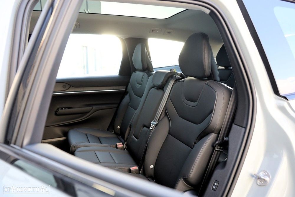 Volvo EX90 104 kWh Single Motor Core - 11