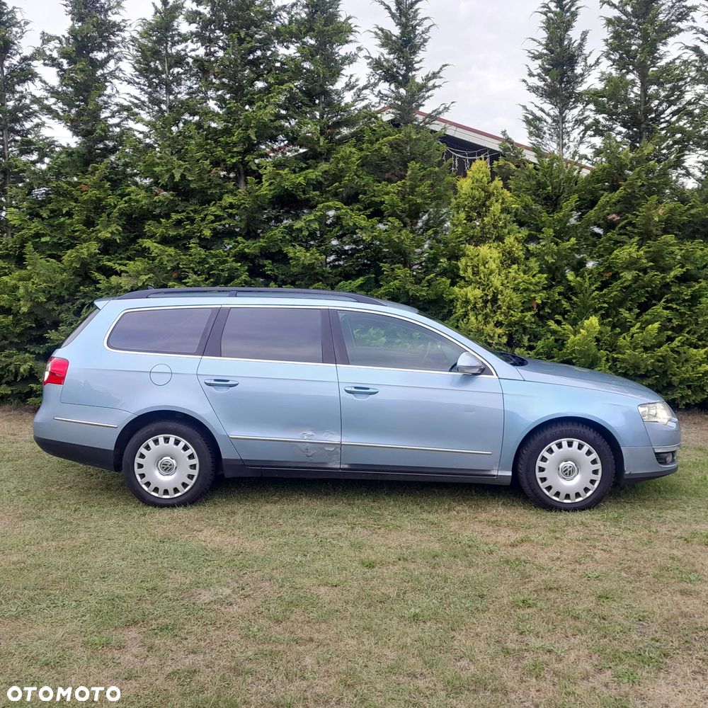 Volkswagen Passat - 5