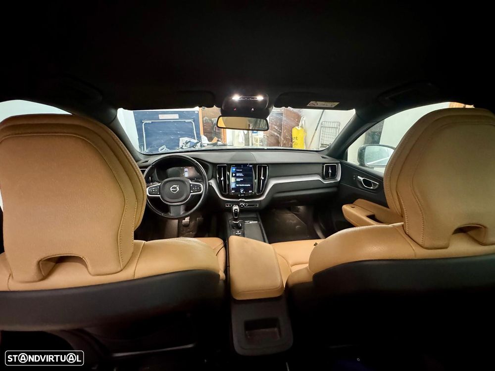 Volvo XC 60 2.0 D4 Momentum - 8