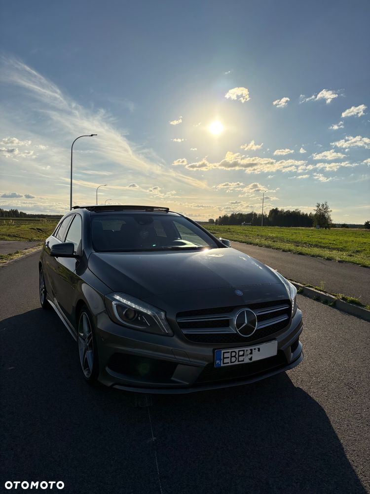 Mercedes-Benz A-Class 2012 photo 4