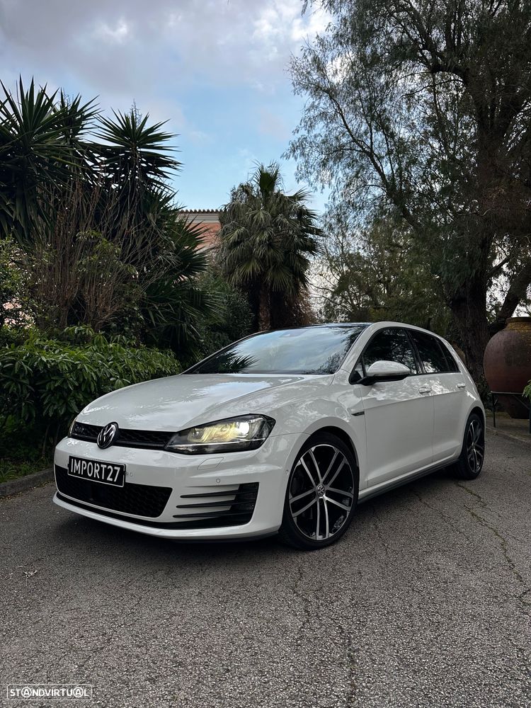 VW Golf 2.0 TDI GTD DSG - 5