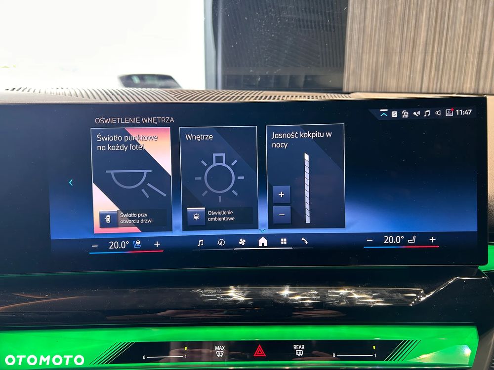 BMW Seria 5 540d xDrive mHEV - 33
