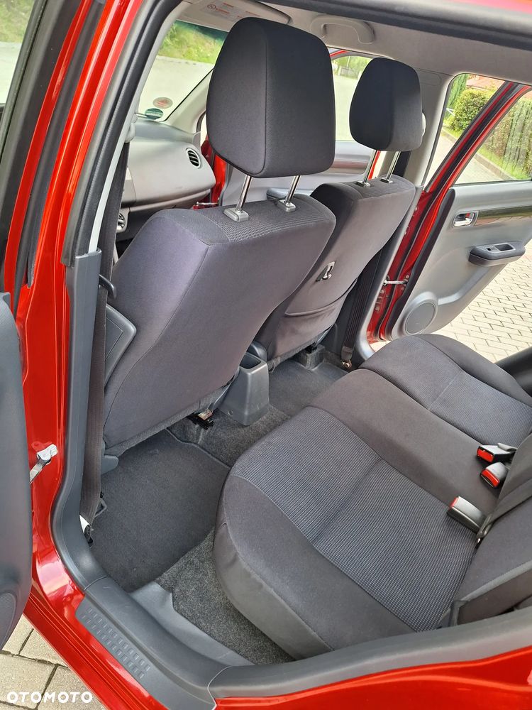 Suzuki Swift 1.3 Comfort - 33