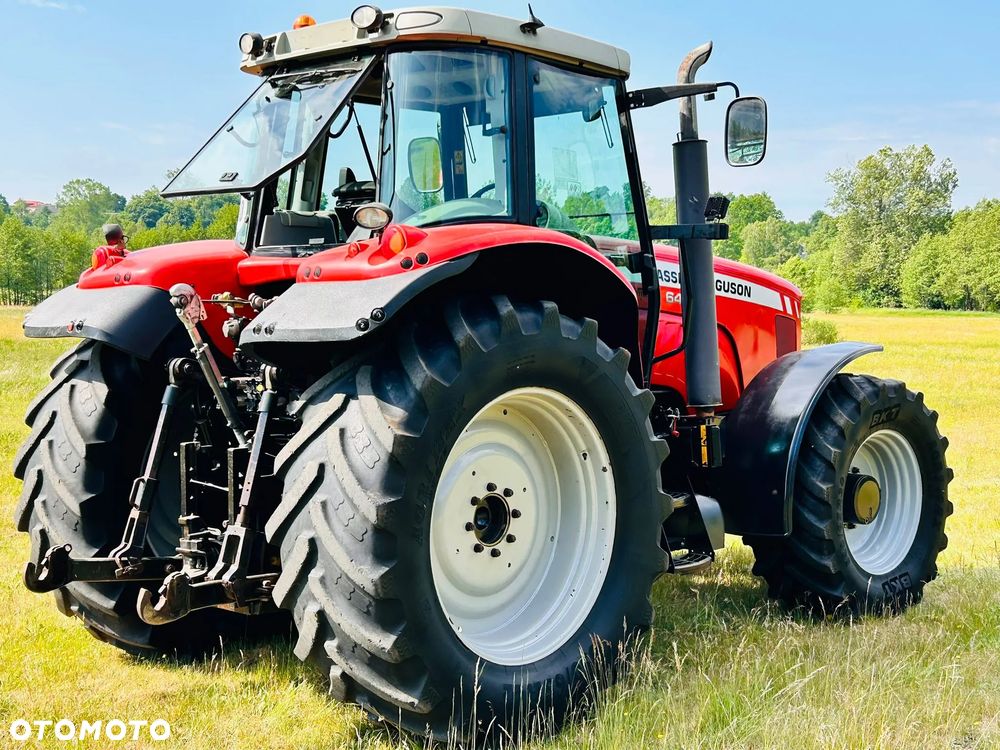Massey Ferguson - 10