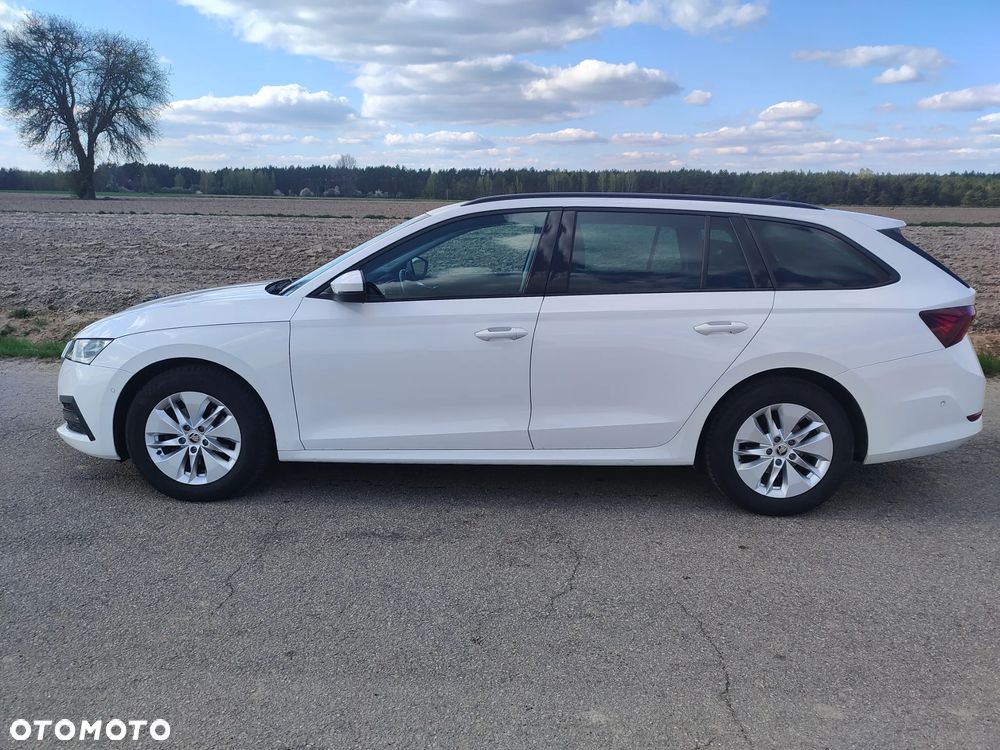 Skoda Octavia 2.0 TDI DSG Style - 6