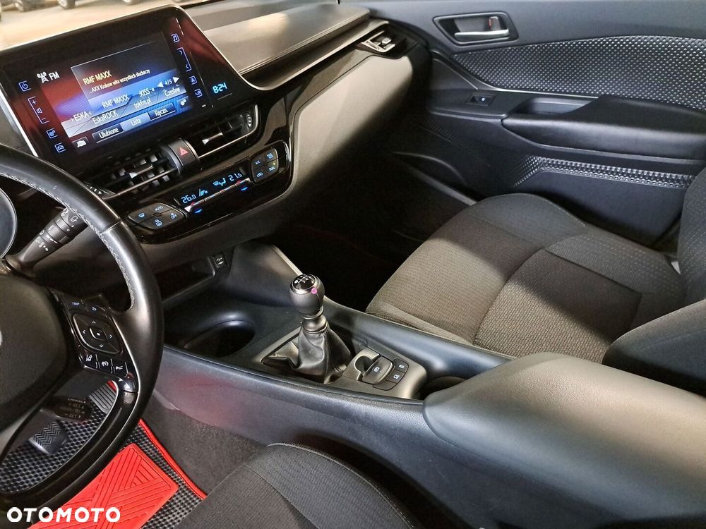 Toyota C-HR 1.2 T GPF Premium - 28