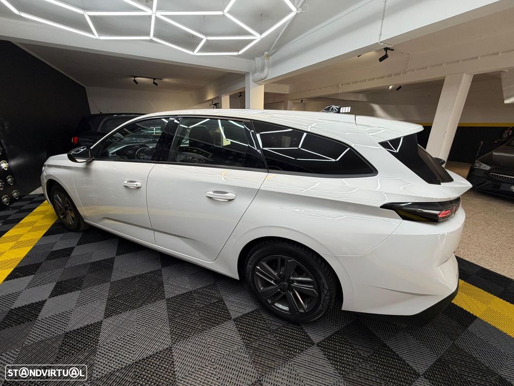 Peugeot 308 2022 photo 5