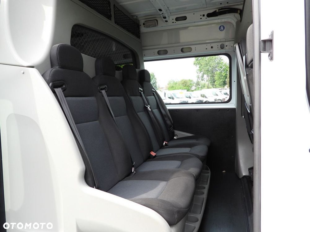 Renault MASTER  FURGON BRYGADÓWKA  7 MIEJSC TEMPOMAT NAWIGACJA LEDY KLIMATYZACJA  140KM - 40