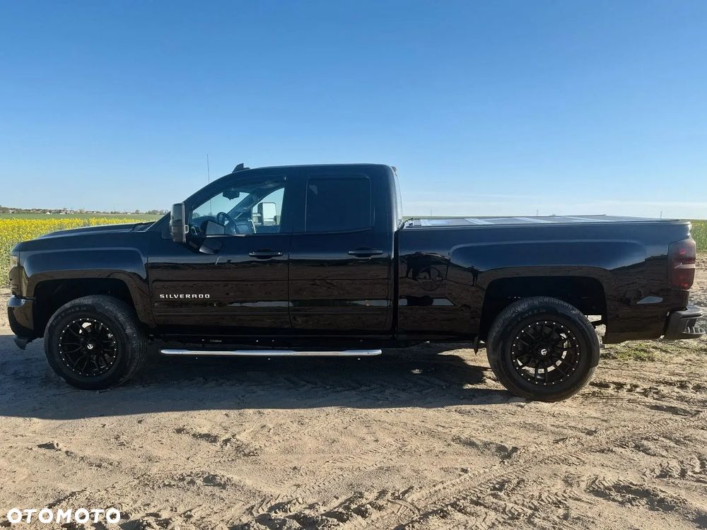 Chevrolet Silverado - 6