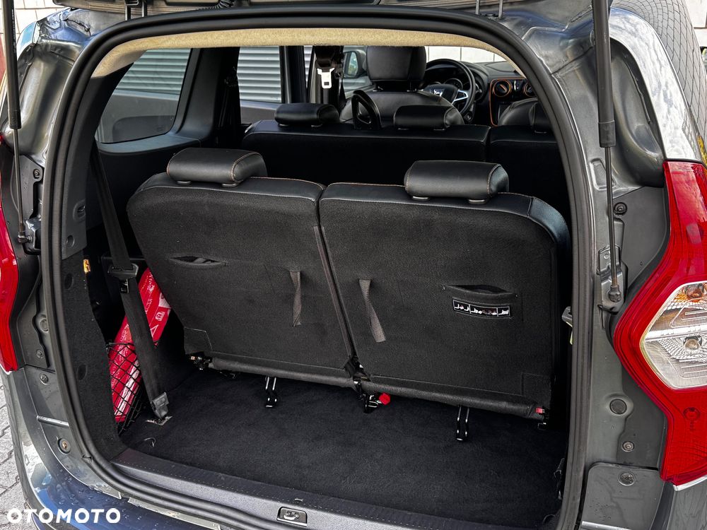 Dacia Lodgy 1.6 SCe Stepway S&S - 28