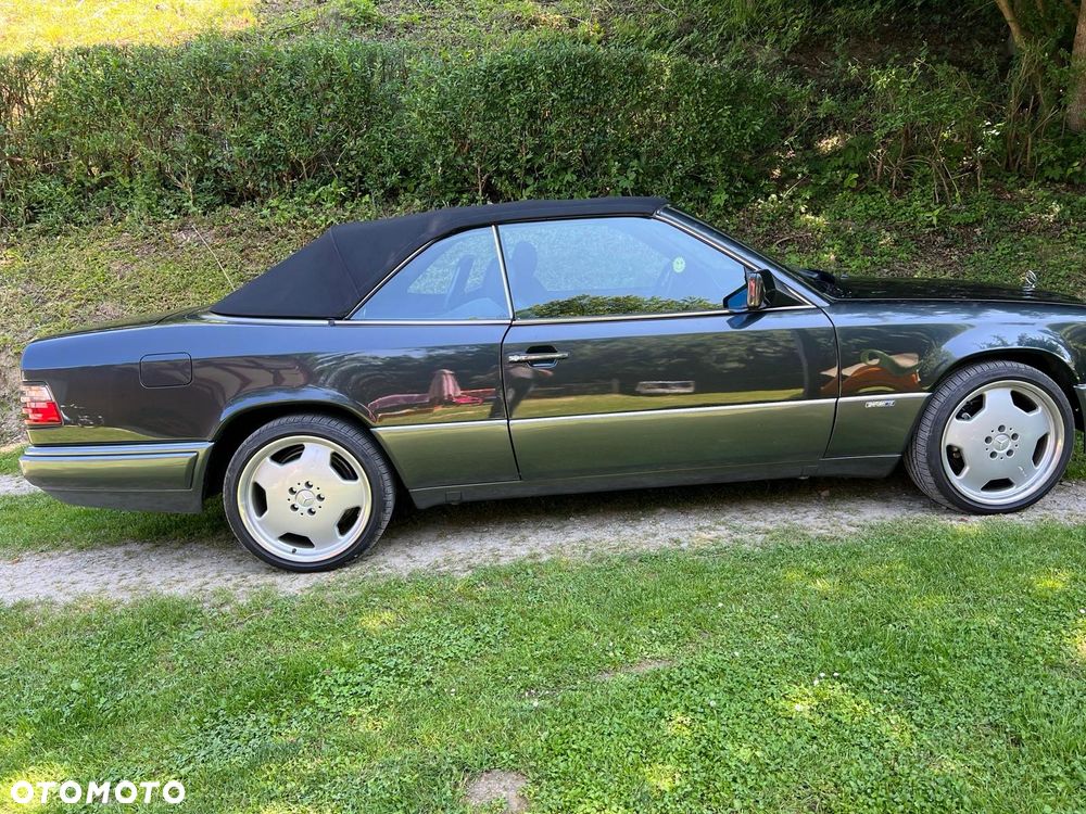 Mercedes-Benz W124 (1984-1993) - 40