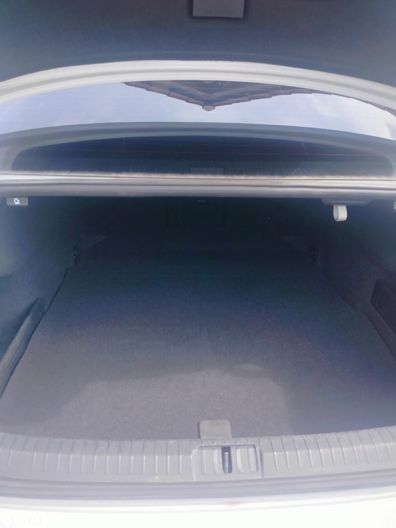 Volkswagen Passat 2.0 TSI Elegance DSG - 17