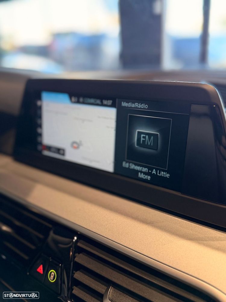 BMW 520 d Line Luxury Auto - 40