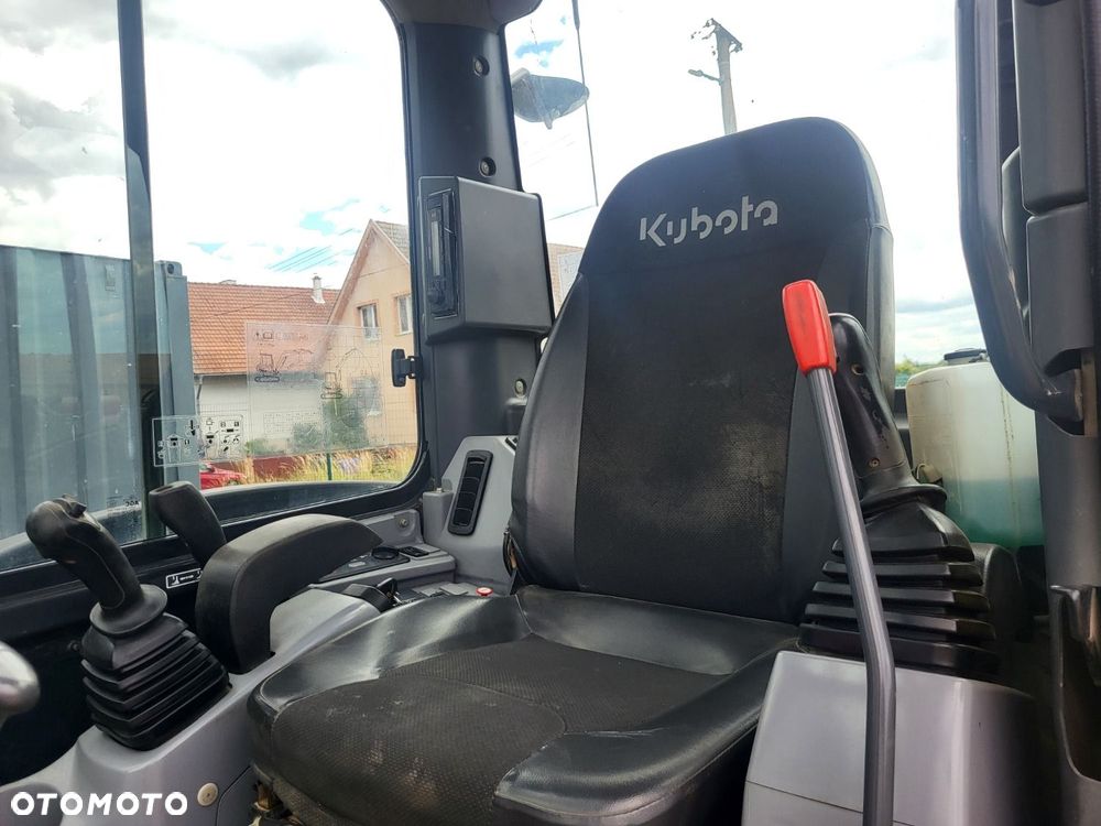 Kubota U55-4 - 14